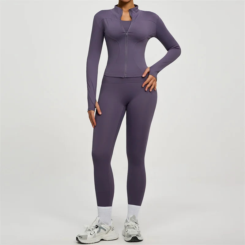 Tracksuit Code.valour (INCLUDES FREE GIFT)