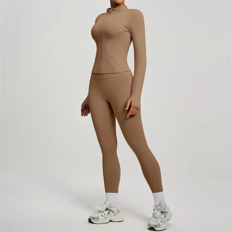 Tracksuit Code.valour (INCLUDES FREE GIFT)