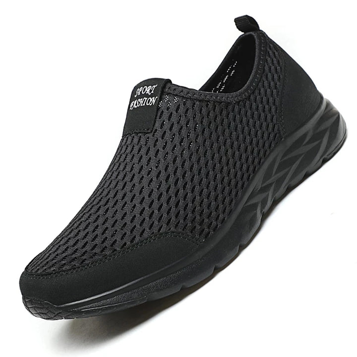 The Classic Suege Trainer