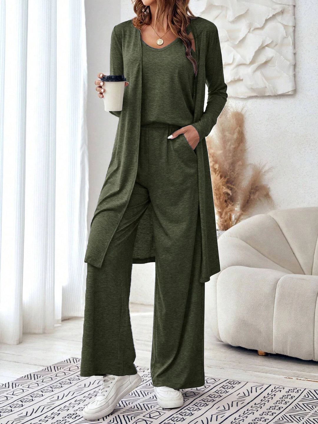 Veloura Chic 3-Piece Set
