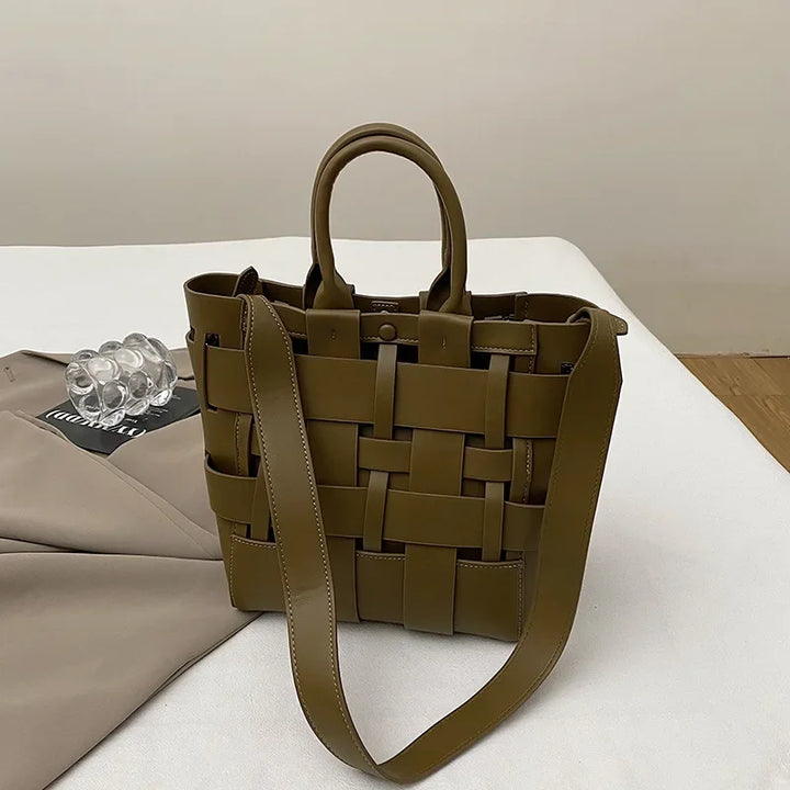 Woven Shoulder Bag Elegant Women’s Tote