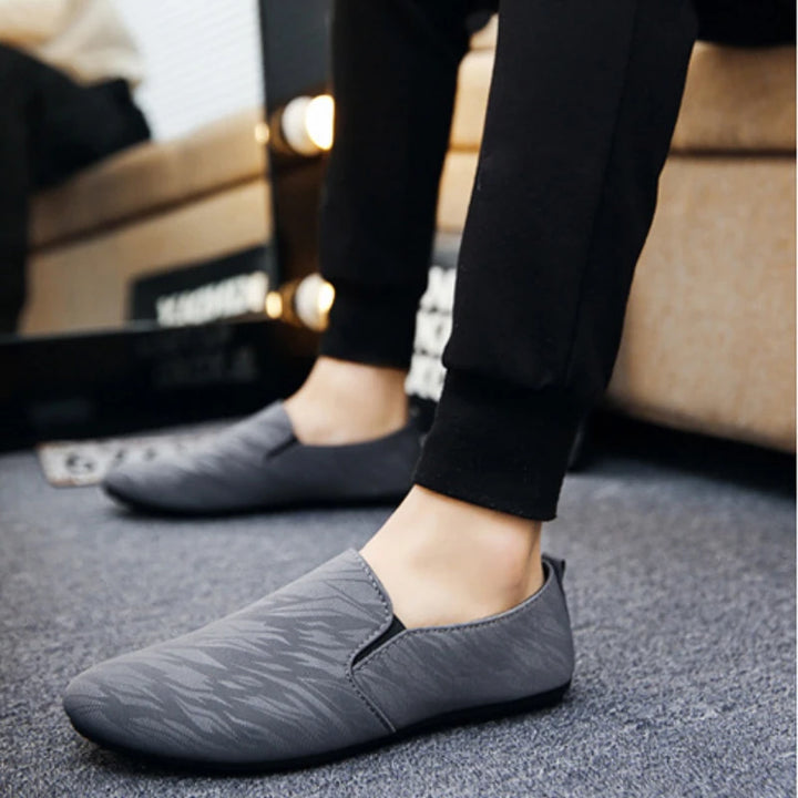 Men’s Flat-Bottomed Canvas Sports Shoes