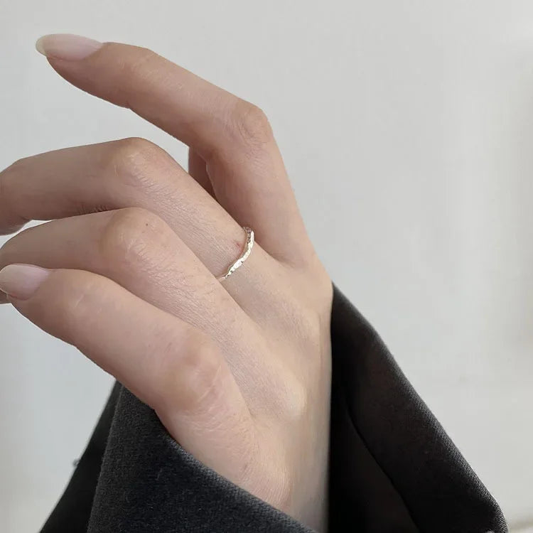 925 Silver Minimalist Ring Geometric Round Design