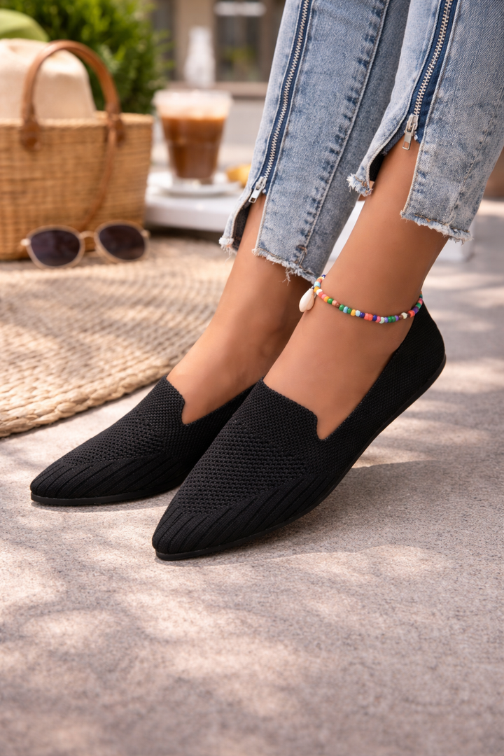 Code Valour – Elegant Pointed Flats