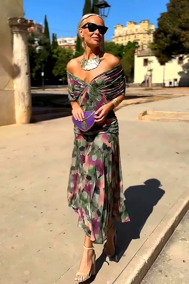 Elegant V-neck Fantasy Party Maxi Dress