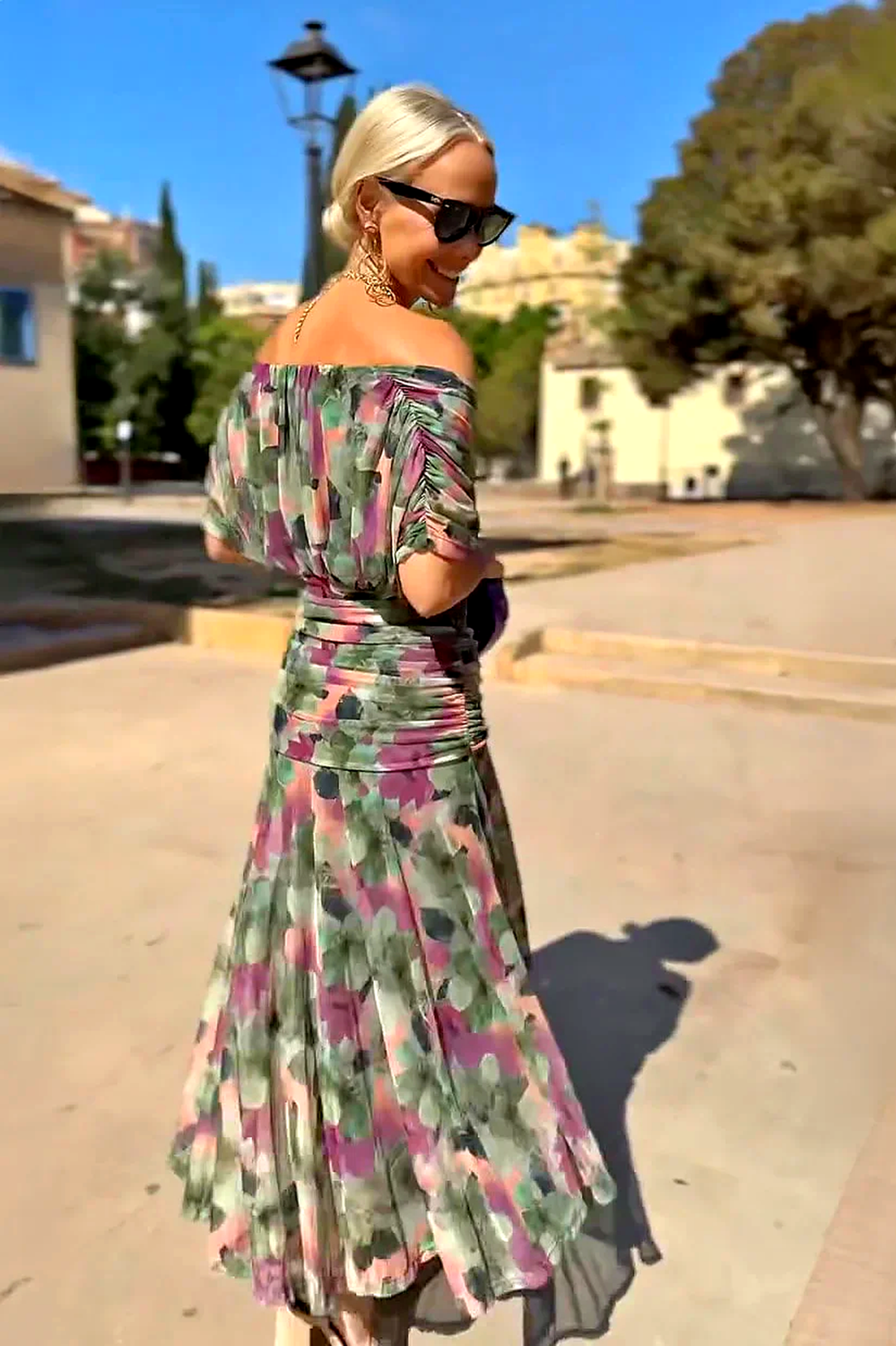 Elegant V-neck Fantasy Party Maxi Dress
