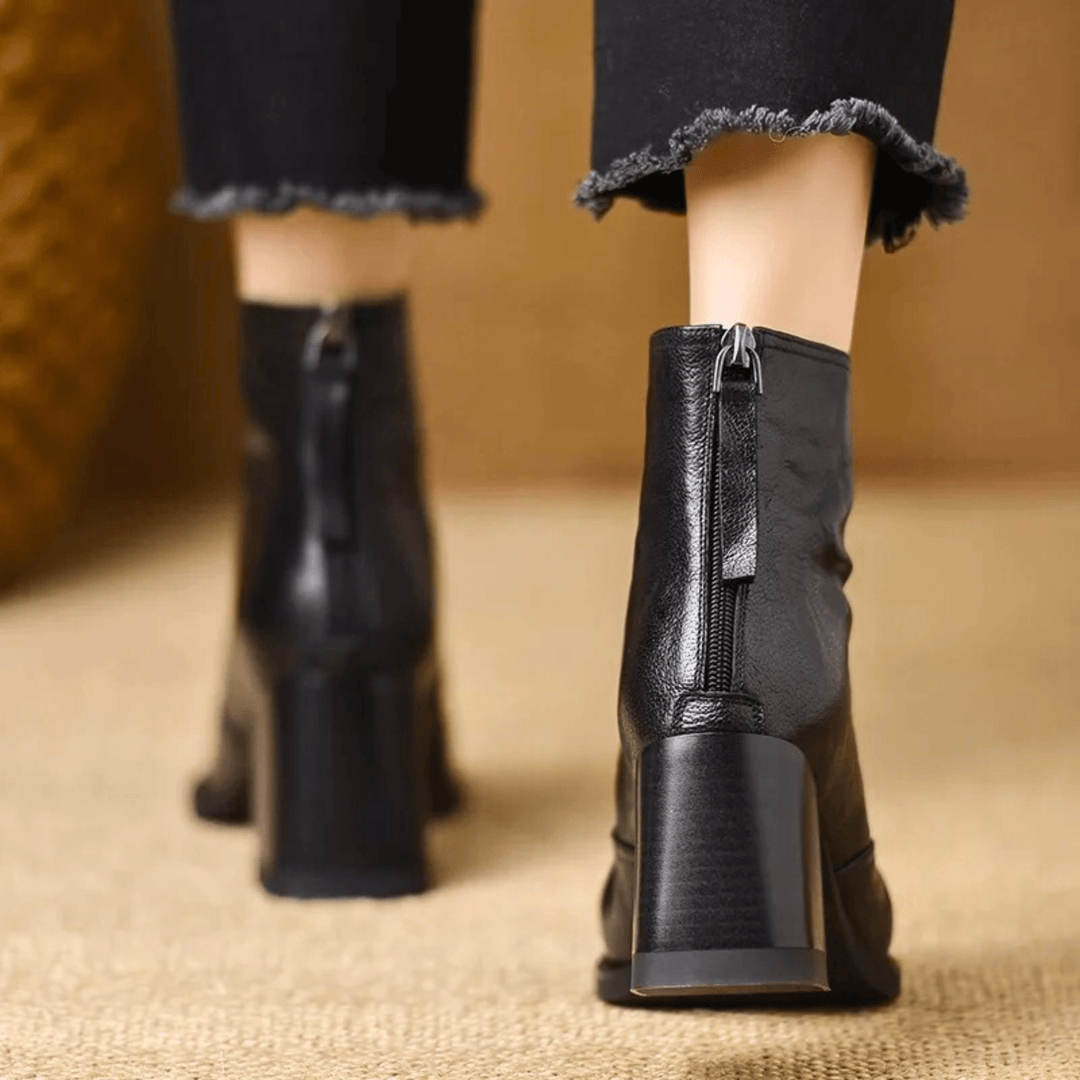 Valour Roselle Elegance Boots